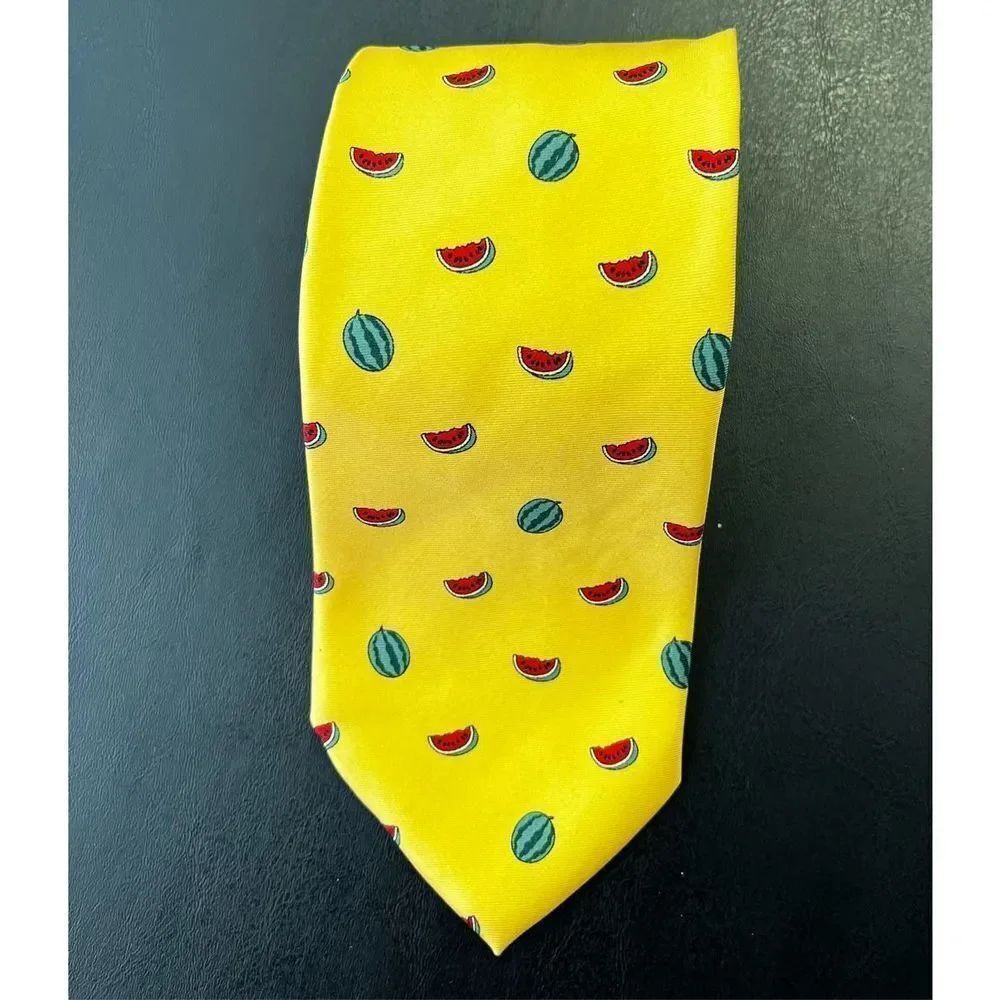 Brooks Brothers tie